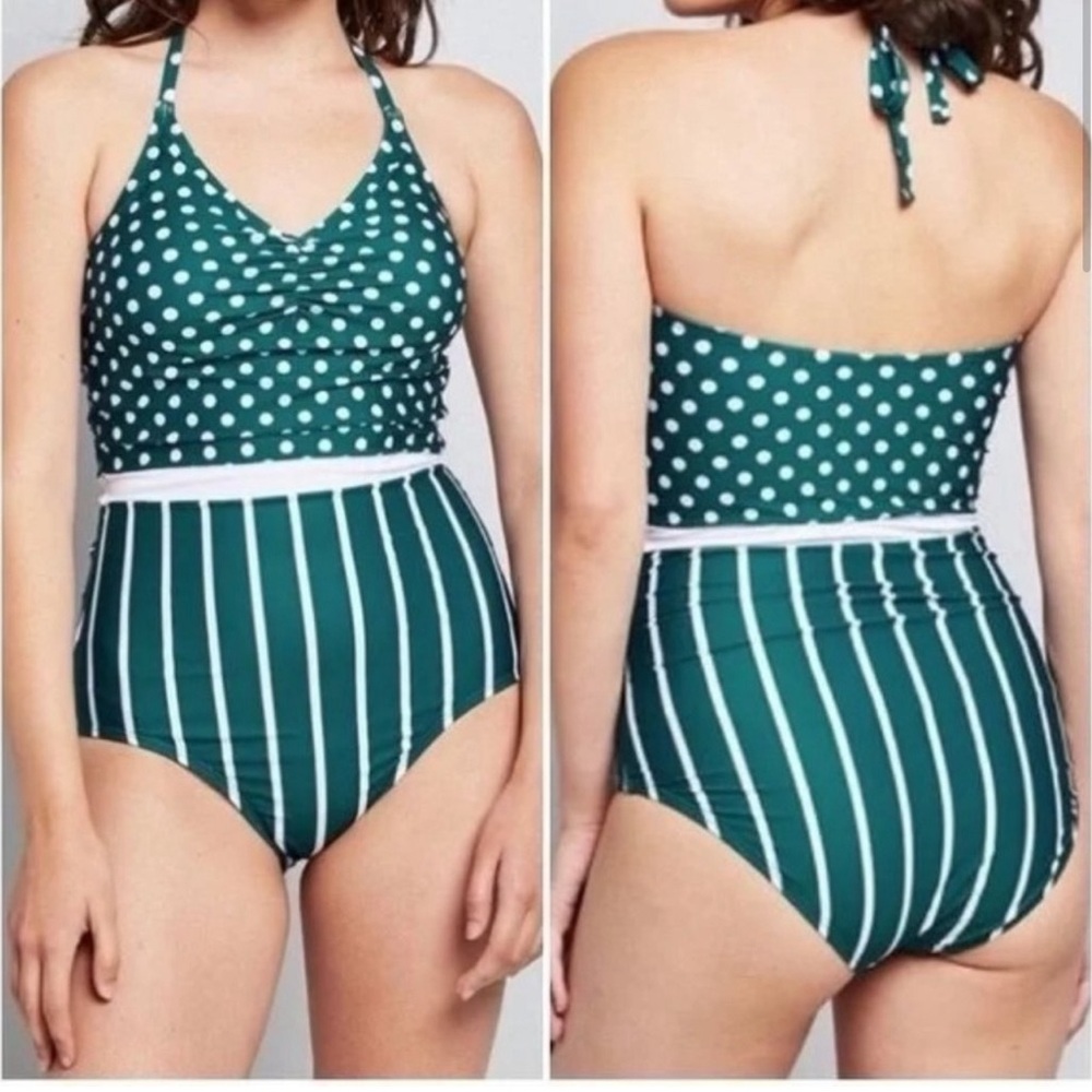 ModCloth Retro Green and White Polka Dot Striped One Piece Halter Swimsuit Sz XL